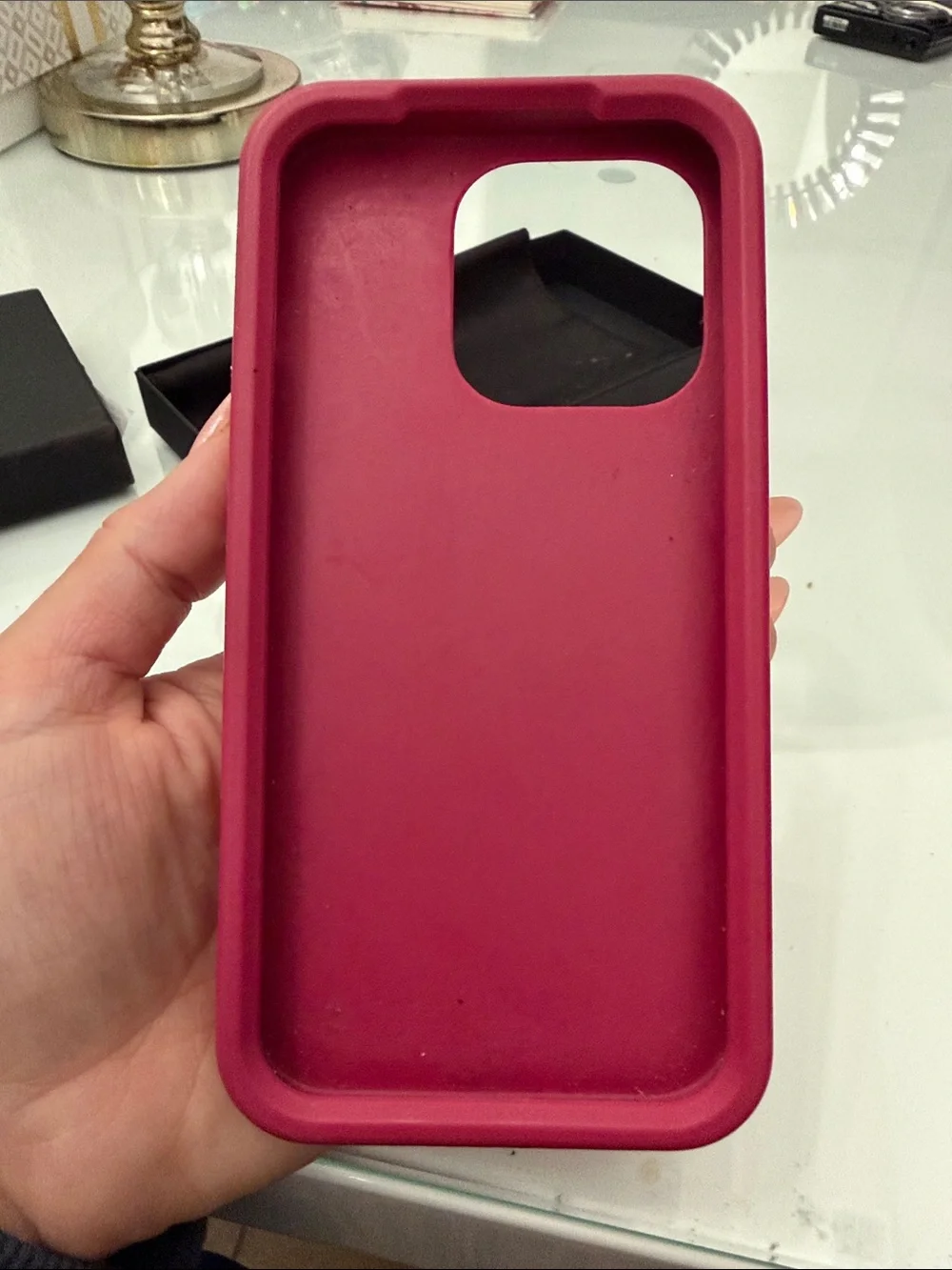Dolce & Gabbana Pink gonna iPhone 14 Pro